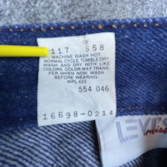 Vintage Levi's Misses Jeans Womens 16 Straight Taper Orange Tab Red Batwing USA - Picture 5 of 9